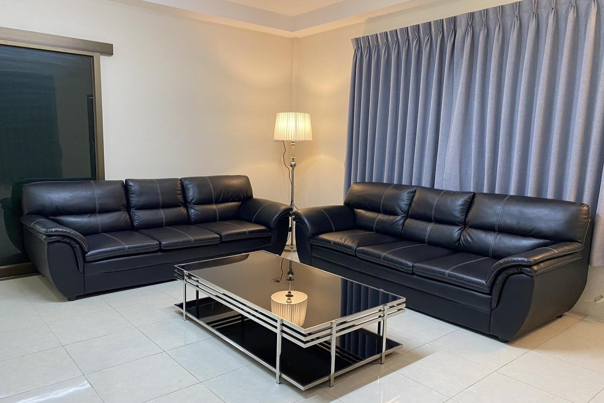 Sanaepatan Home Resort - เสน่ห์ป่าตาล โฮม รีสอร์ต Ban Buak Khang Bagian luar foto
