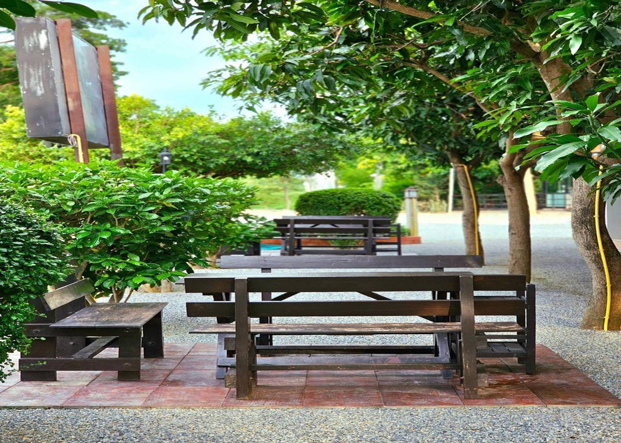 Sanaepatan Home Resort - เสน่ห์ป่าตาล โฮม รีสอร์ต Ban Buak Khang Bagian luar foto